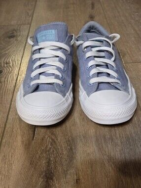 Converse Chuck Taylor All Star Madison Low Top (Women's Size 8.5)
